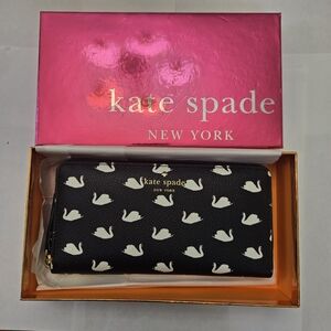 Kate Spade Bifold Black And White Swan Design Wallet